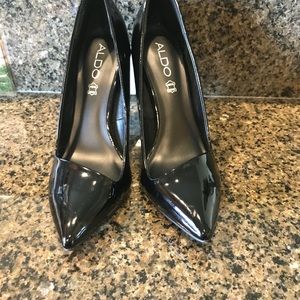 Aldo patent leather black pumps